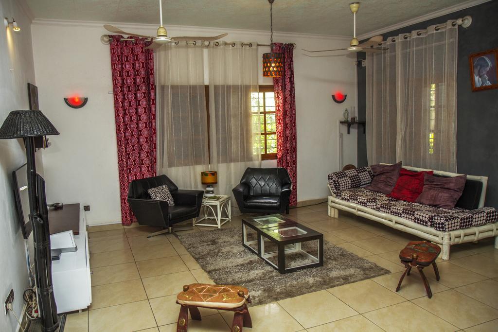 La Maison De Canelya Cotonou Buitenkant foto
